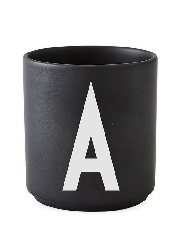DESIGN LETTERS Arne Jacobsen Porzellan Cup, black